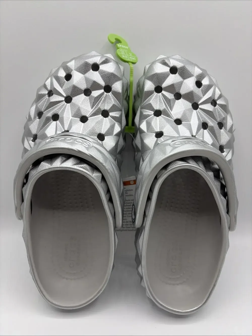 Crocs Classic Silver Metallic Geometric Clog Sz US M3 W5 NWT 210002-040